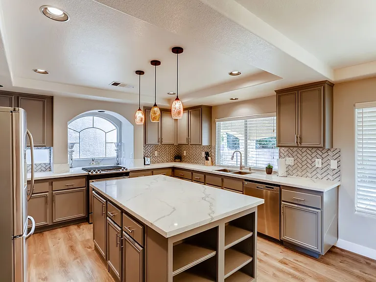 6675 Ironbound Bay Ave — Photo 4