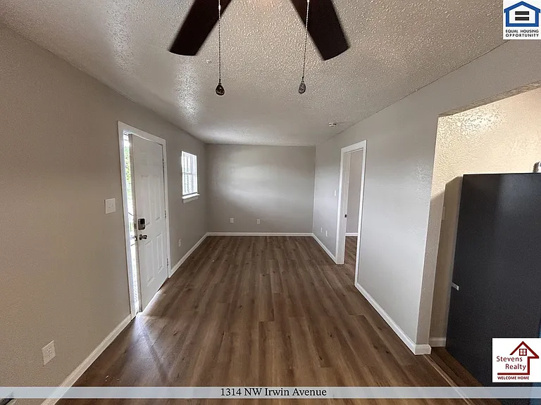Bella Vista — Photo 19
