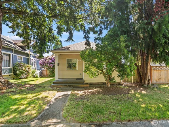 2415 Cedar Street, Everett, WA 98201