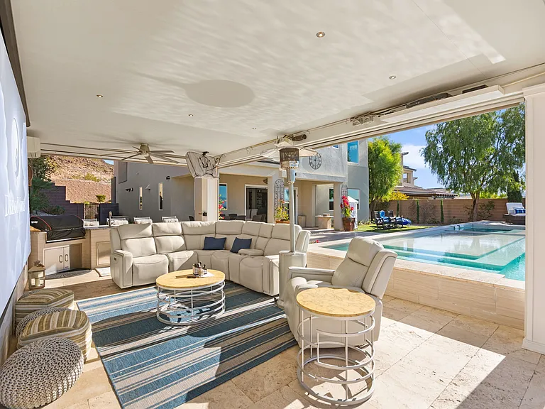 55 Vista Outlook St — Photo 49