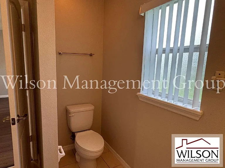 4944 Waterside Pointe Cir — Photo 20