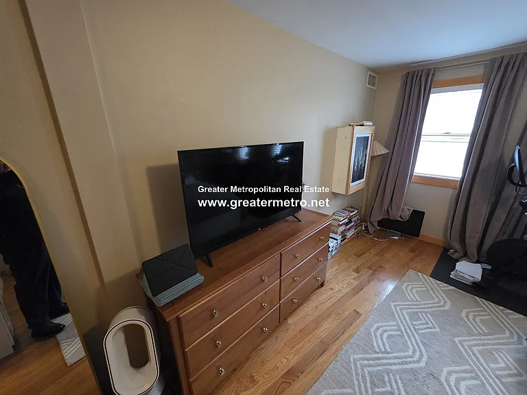 23 Henchman St #2R — Photo 14