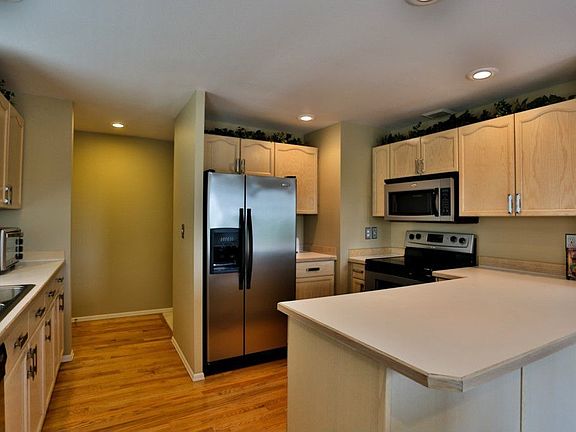 5th image of 3852 Spadoni Ln