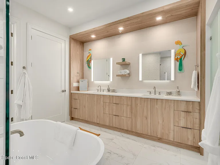 65 N Atlantic Ave #404 — Photo 44