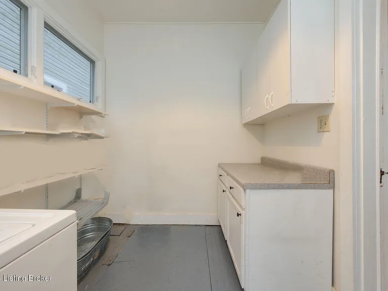 115 N Birchwood Ave — Photo 17