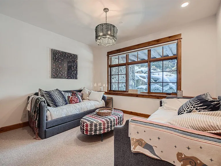 109 Juniper Trl — Photo 13