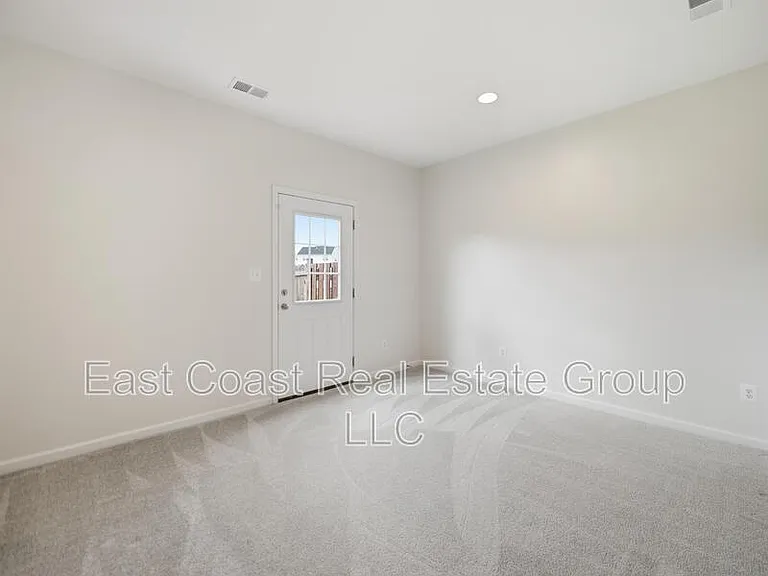 22 Kirby Ct — Photo 14