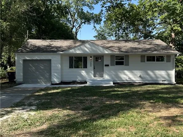 7000 E 85th Ter, Kansas City, MO 64138