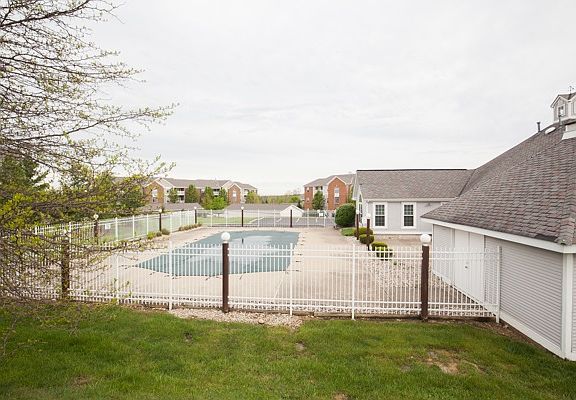 3rd image of 1120 Periwinkle Dr