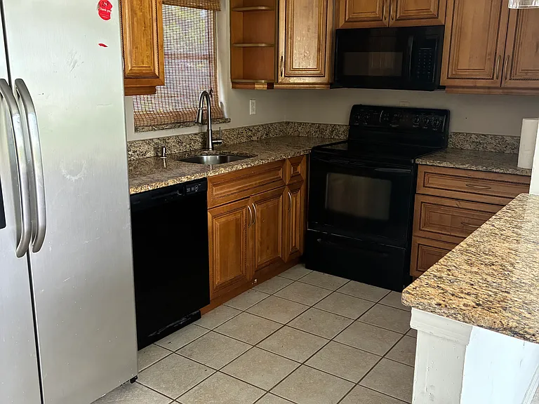05-14353 SW 39th Court Rd #5 — Photo 7