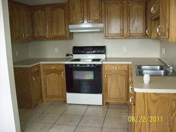 4th image of 517 Pancho Maples Dr