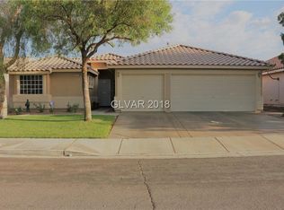 1067 Oak Shade Ln, Henderson, NV 89015