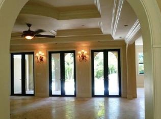 1801 S Miami Ave, Miami, FL 33129