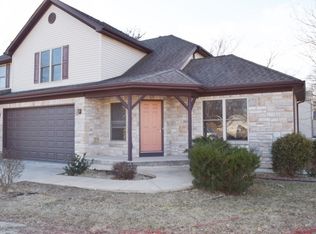 311 E Rickert St, Hinckley, IL 60520