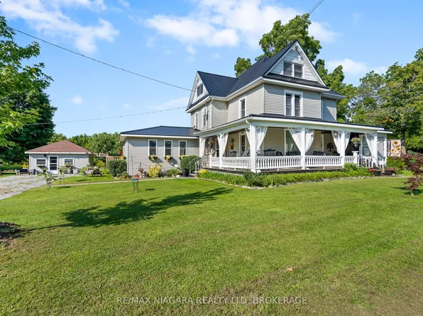 11562 Lakeshore Rd, Wainfleet, ON L0S 1V0