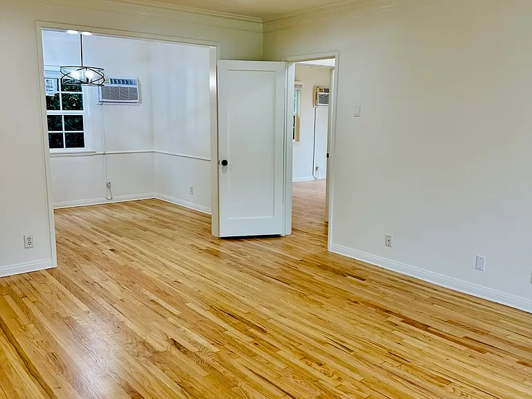 3249 Rowena Ave #3 — Photo 18