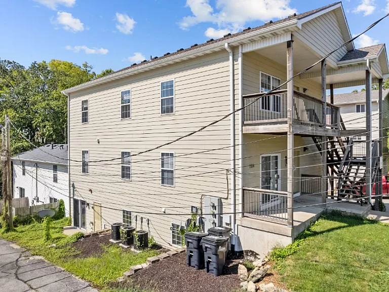 1616 Anthony St #101 — Photo 27