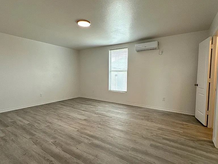 3212 Rosa Ave #C — Photo 5