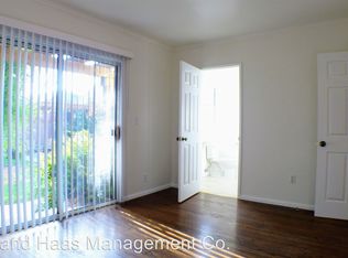 1826 Nipomo Ave, Long Beach, CA 90815
