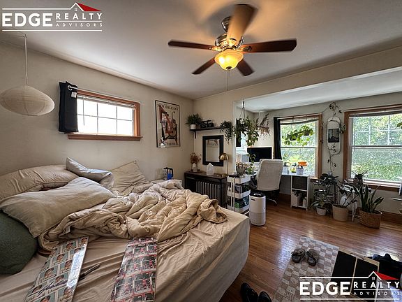 4th image of 36 Elmira St