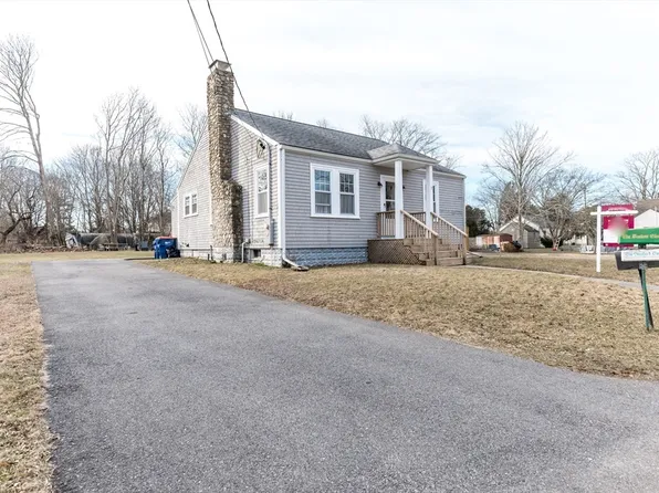 7 Capeview St, Fairhaven, MA 02719