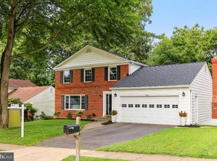 7004 Maple Tree Ln, Springfield, VA 22152
