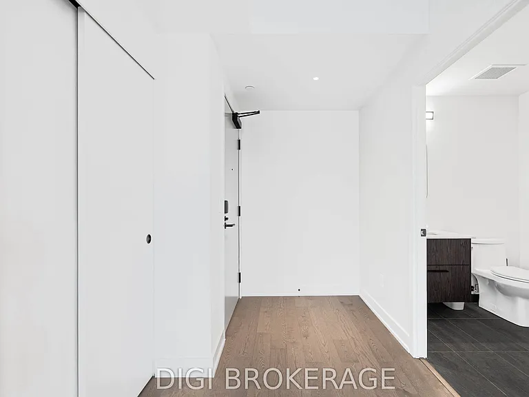 560 Rideau St #303 — Photo 30