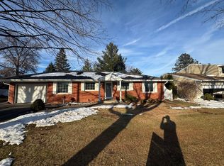 1304 4th Ave SW, Waverly, IA