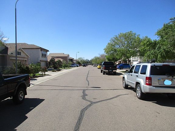 4th image of 1959 E 39th Ave