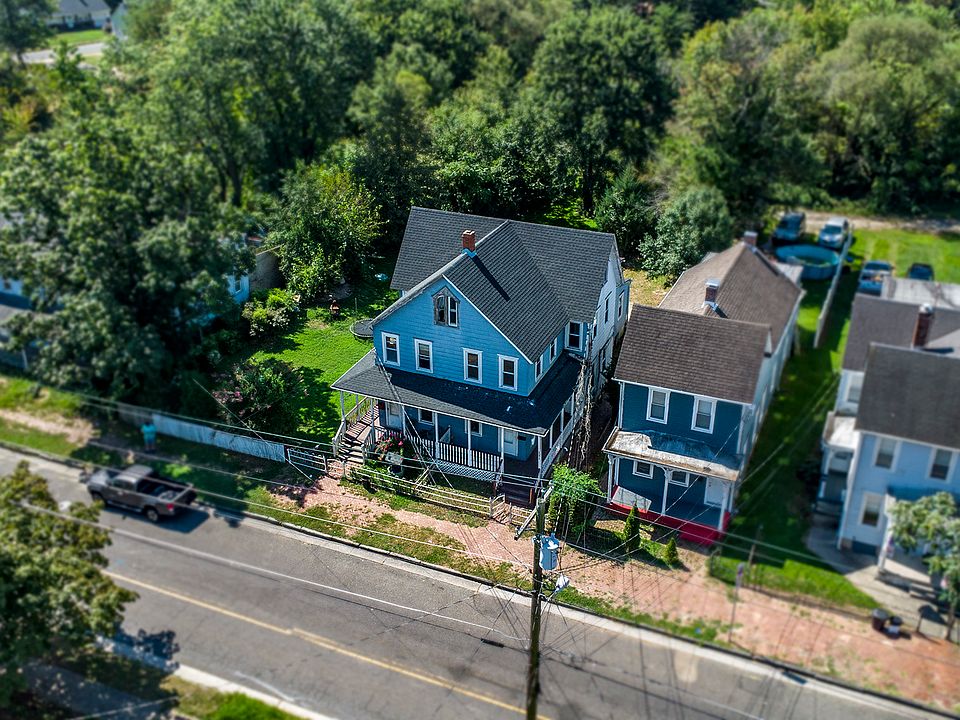 1st image of 151 Grant St