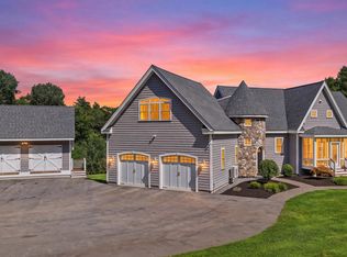 4 South Grater Road, Merrimack, NH 03054