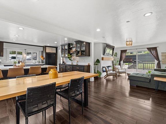 5th image of 6447 Humboldt Hill Rd