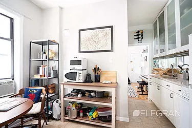 Rented by (Legacy) Elegran