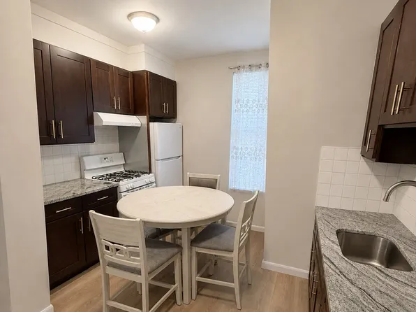 175 Cambridge Ave #2R, Garfield, NJ 07026