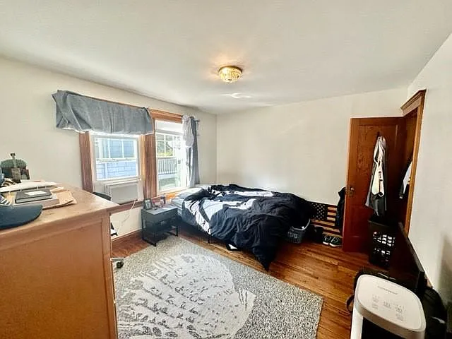 30 Sterling St #2 — Photo 21