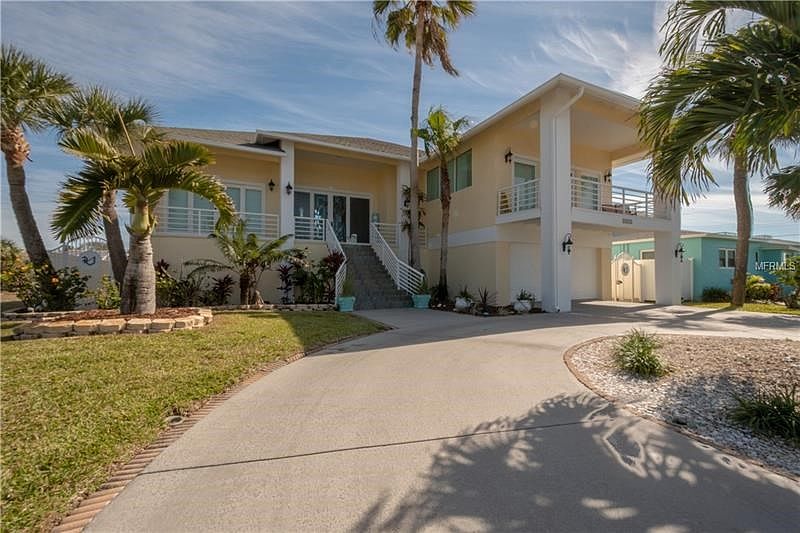 1st image of 2711 Gulf Blvd