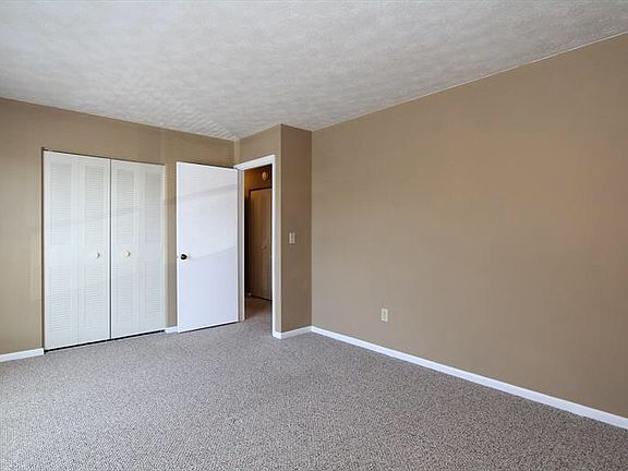 5th image of 2953 Asbury Ct