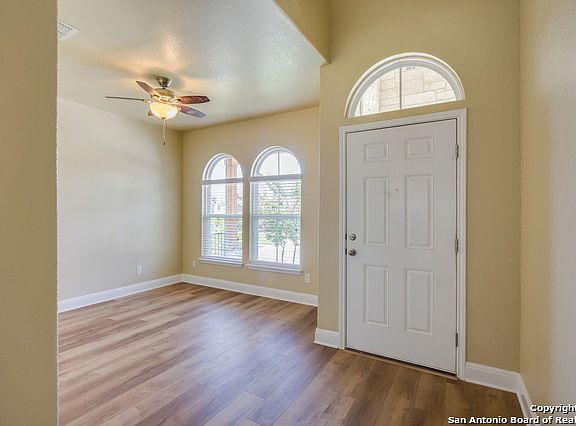 3rd image of 5714 Sweetwater Way