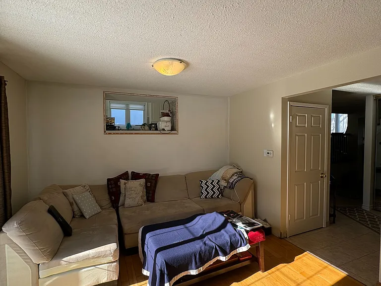 271 Weldrick Rd W — Photo 30
