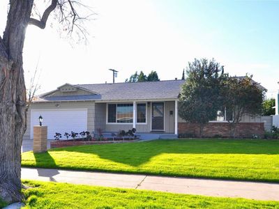 8929 Collett Ave, North Hills, CA, 91343