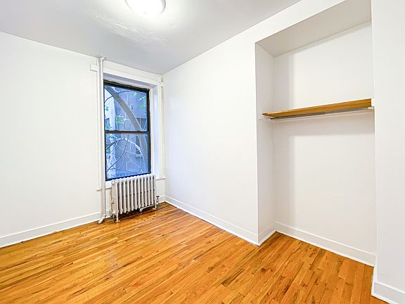 5th image of 1993 Lexington Ave #3
