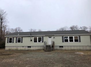 92 Wallace Wood Ln, Saranac Lake, NY 12983