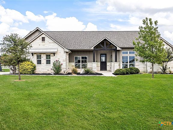 5th image of 301 S Creekway Ln