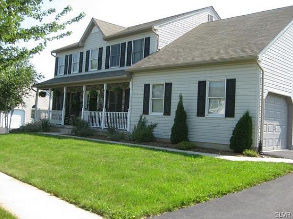 2nd image of 115 Mill Race Dr
