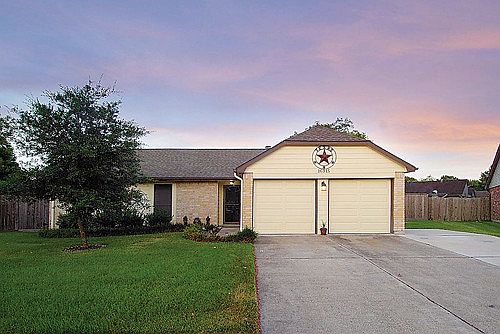 1st image of 16915 Colony Bend Dr