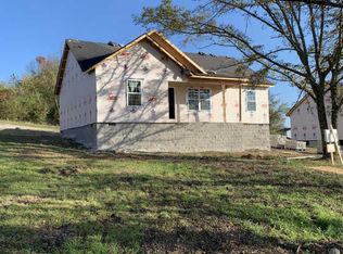 112 Fairview Ave, Cornersville, TN 37047