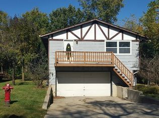 525 E Lake Ave, Round Lake Beach, IL 60073