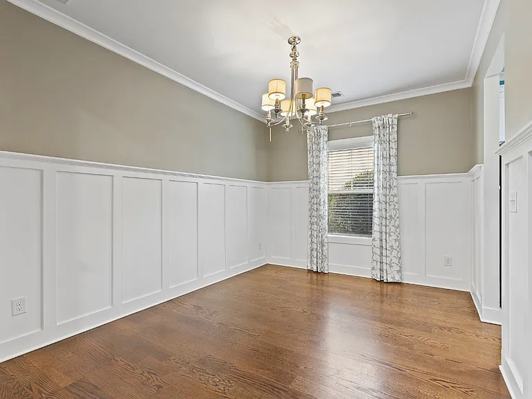 1455 Reynolds Dr — Photo 39