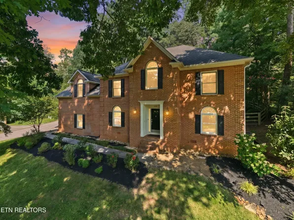 604 Union Camp Ln, Knoxville, TN 37934