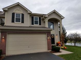 18 Bitter Spring Ct #18, Algonquin, IL 60102